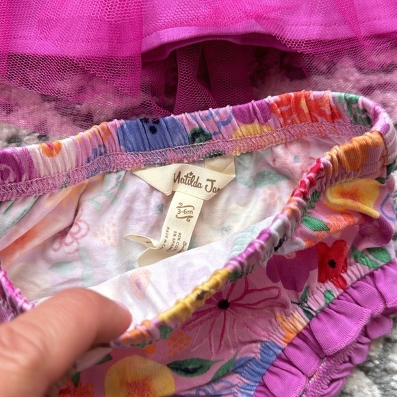 Matilda Jane floral outfit size 3-6 months - Picture 3 of 3